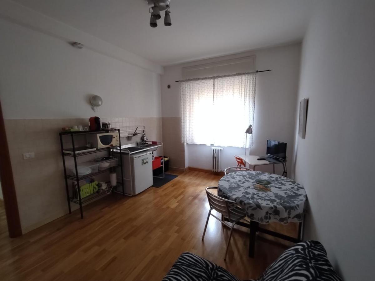 Centro E Porto Apartment ลีวอร์โน ภายนอก รูปภาพ