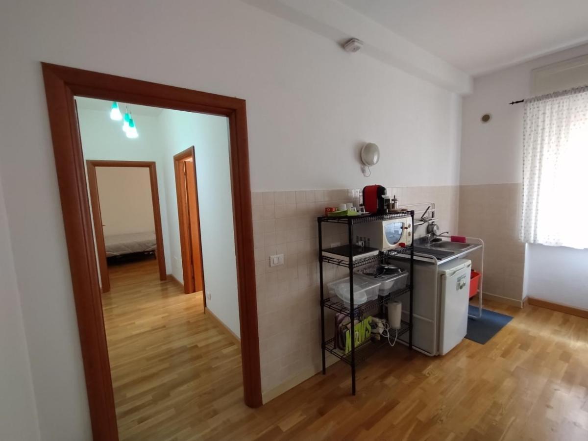 Centro E Porto Apartment ลีวอร์โน ภายนอก รูปภาพ